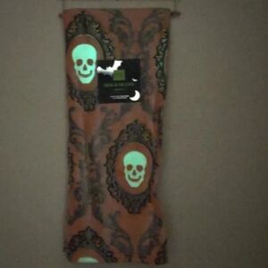 Halloween Glow in the dark plush throw skull